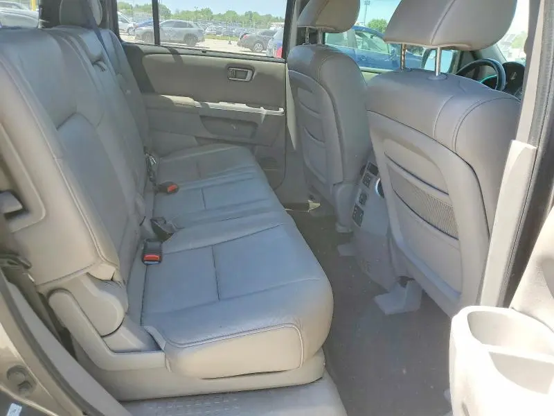 2011 HONDA PILOT TOURING  