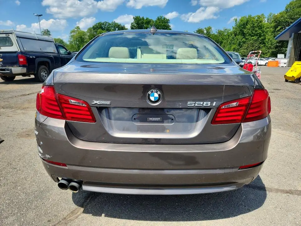 2013 BMW 528 XI  
