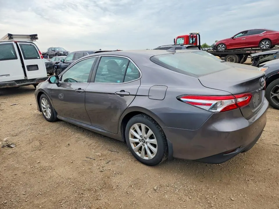 2019 TOYOTA CAMRY LE  