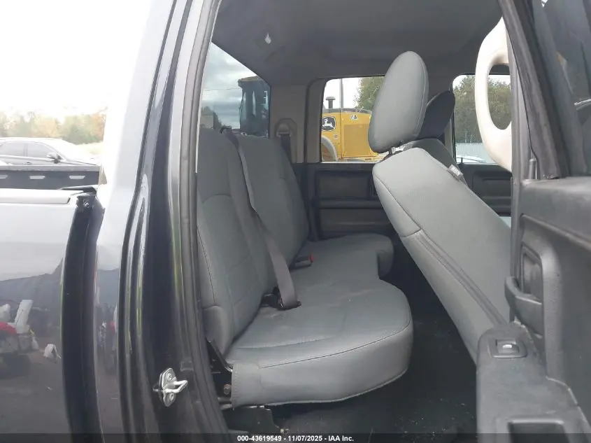 2016 RAM 1500 EXPRESS