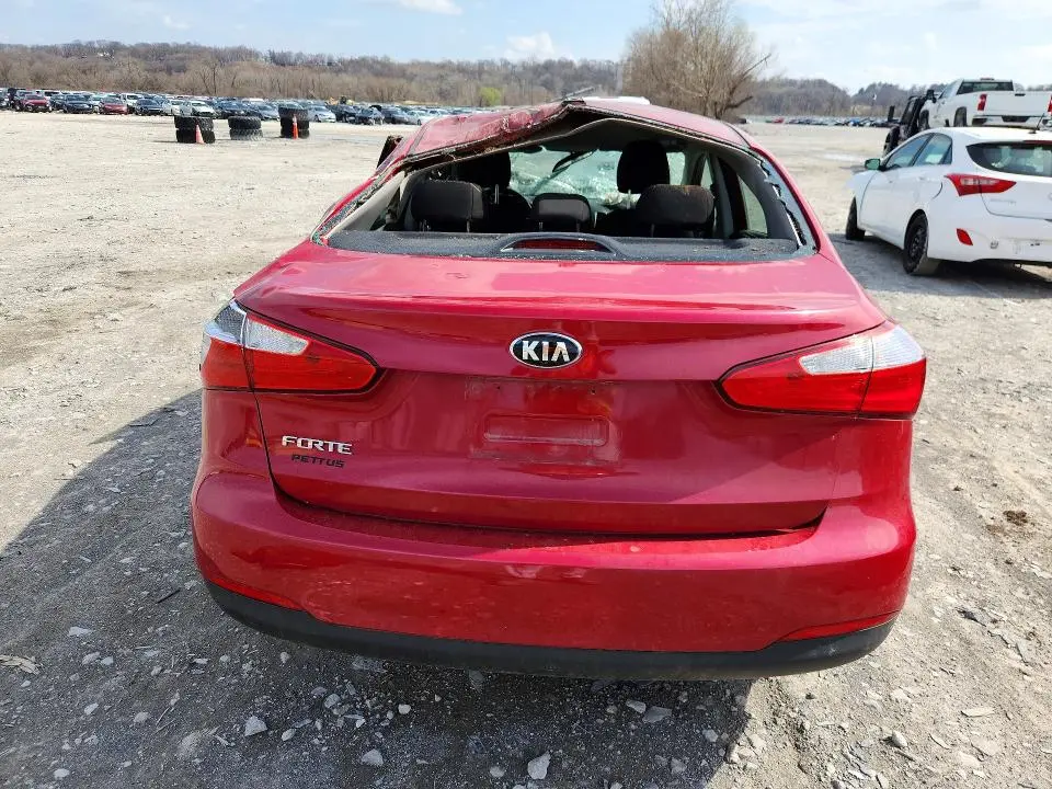 2016 KIA FORTE LX  