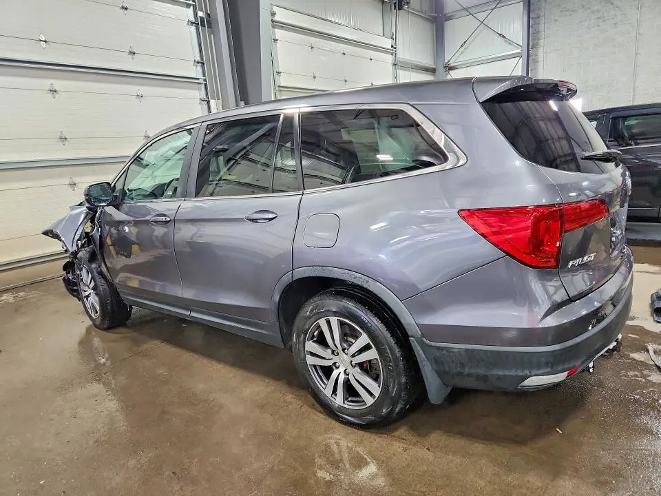 2017 HONDA PILOT EXLN  