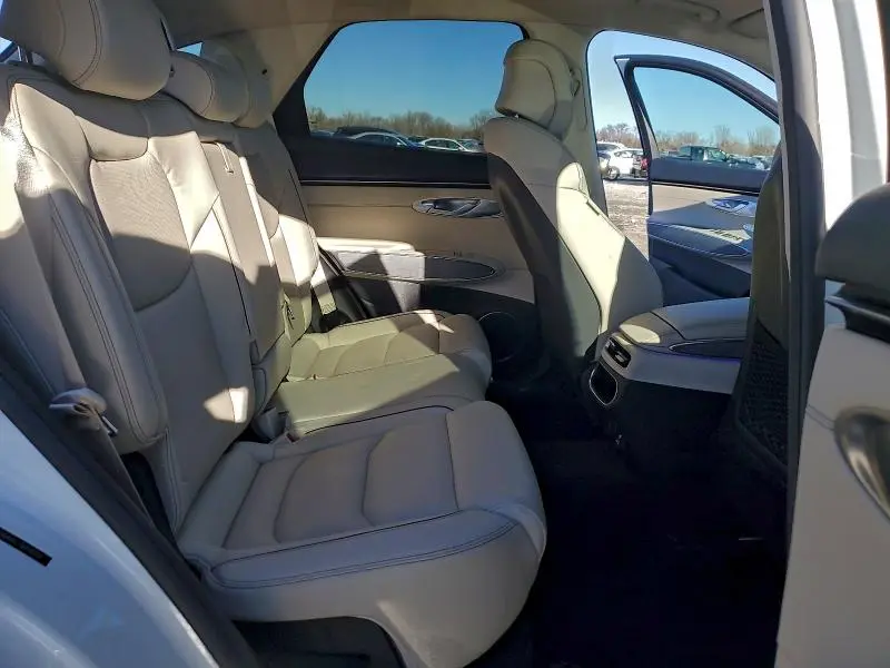 2024 GENESIS GV70 BASE  