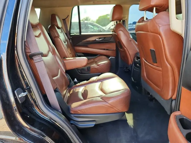 2016 CADILLAC ESCALADE PREMIUM  