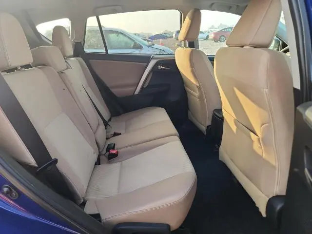 2014 TOYOTA RAV4 XLE  