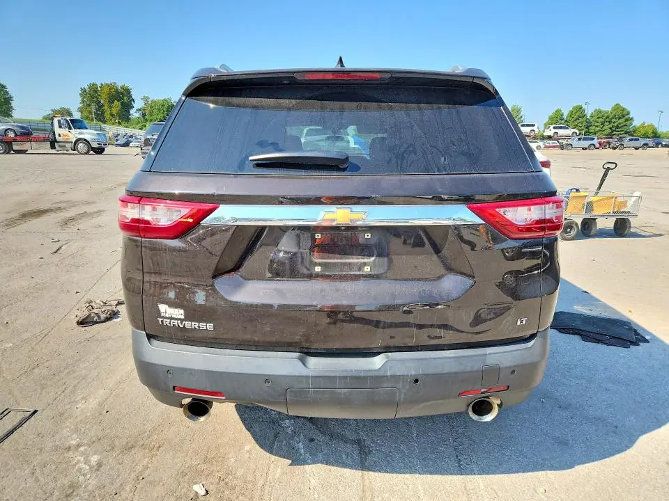 2018 CHEVROLET TRAVERSE LT  