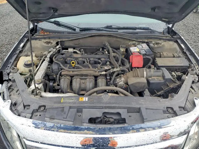 2011 FORD FUSION SE  