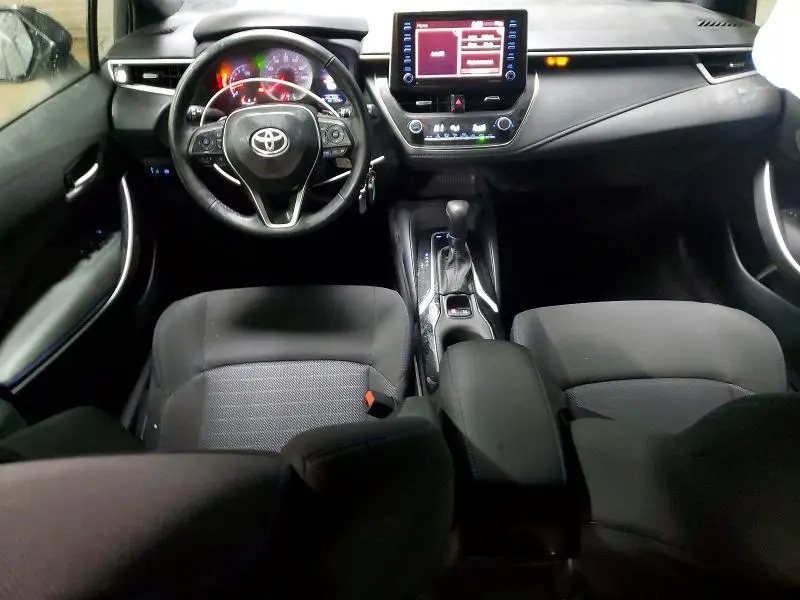 2021 TOYOTA COROLLA SE  