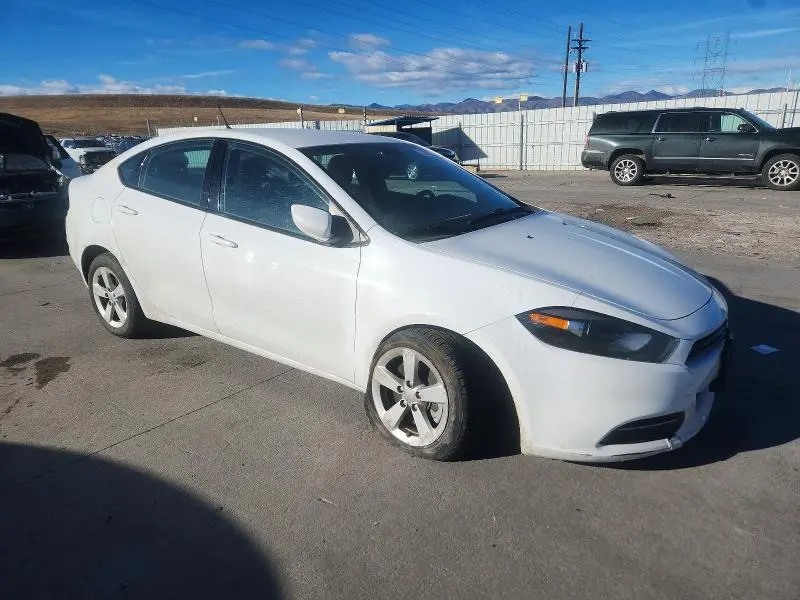 2015 DODGE DART SXT  