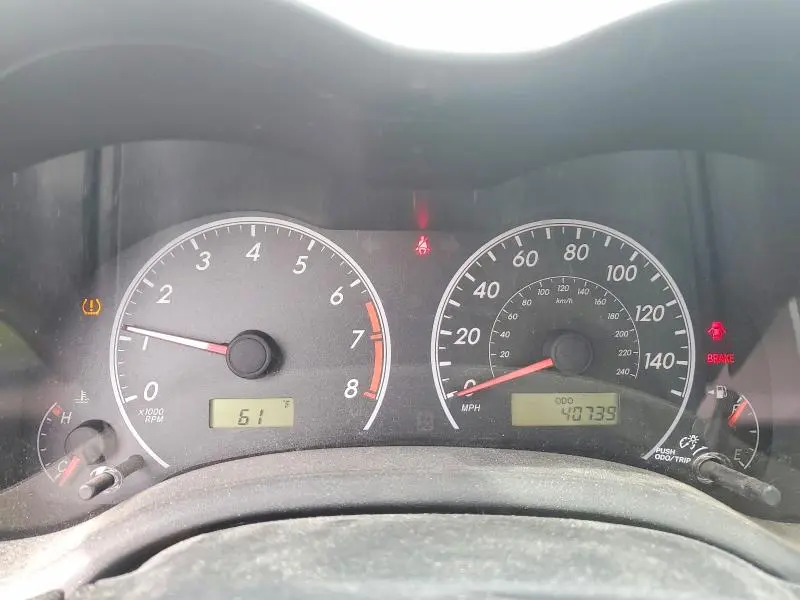 2011 TOYOTA COROLLA BASE  