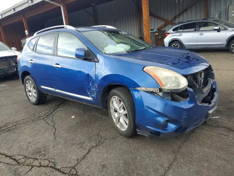2011 NISSAN ROGUE   