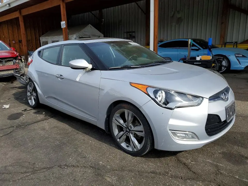 2017 HYUNDAI VELOSTER VALUE EDITION  