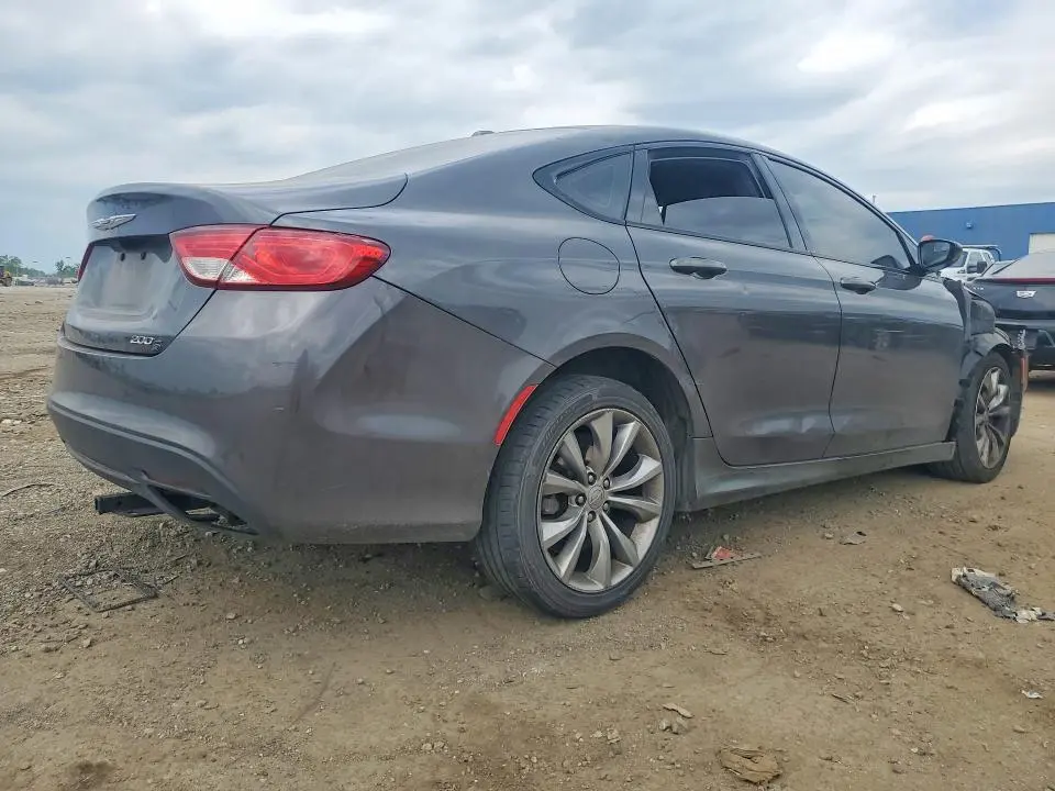 2015 CHRYSLER 200 S  