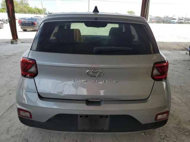 2021 HYUNDAI VENUE SE  
