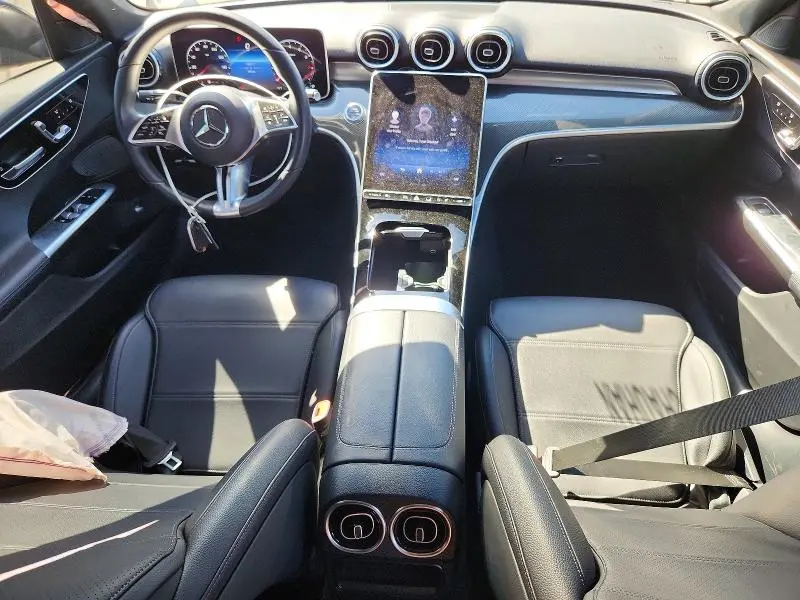 2024 MERCEDES-BENZ C 300  
