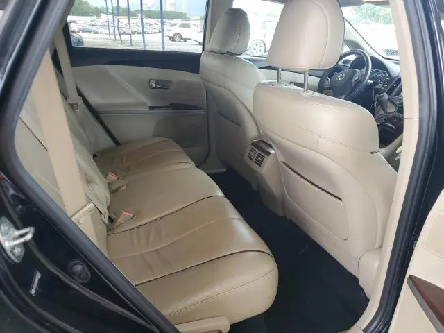 2010 TOYOTA VENZA   