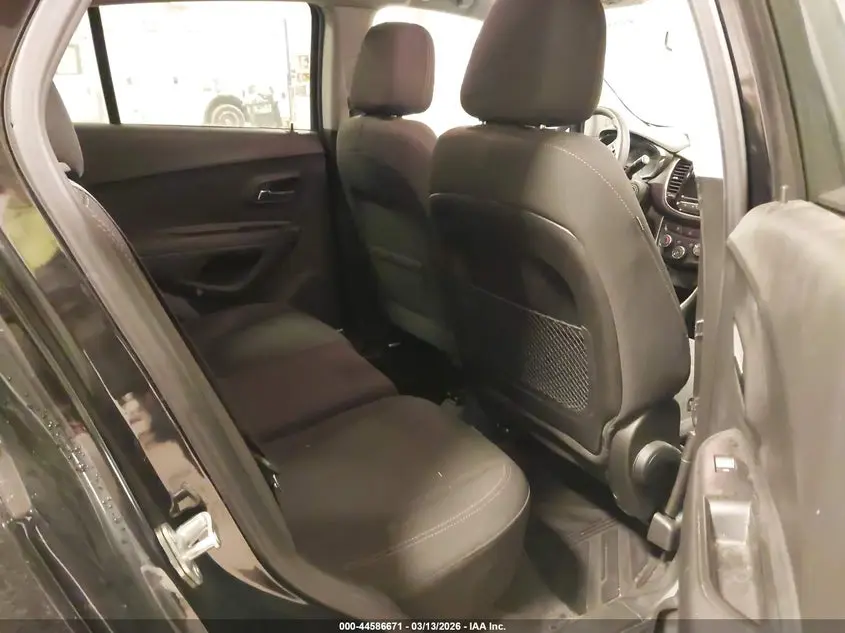 2019 CHEVROLET TRAX LS