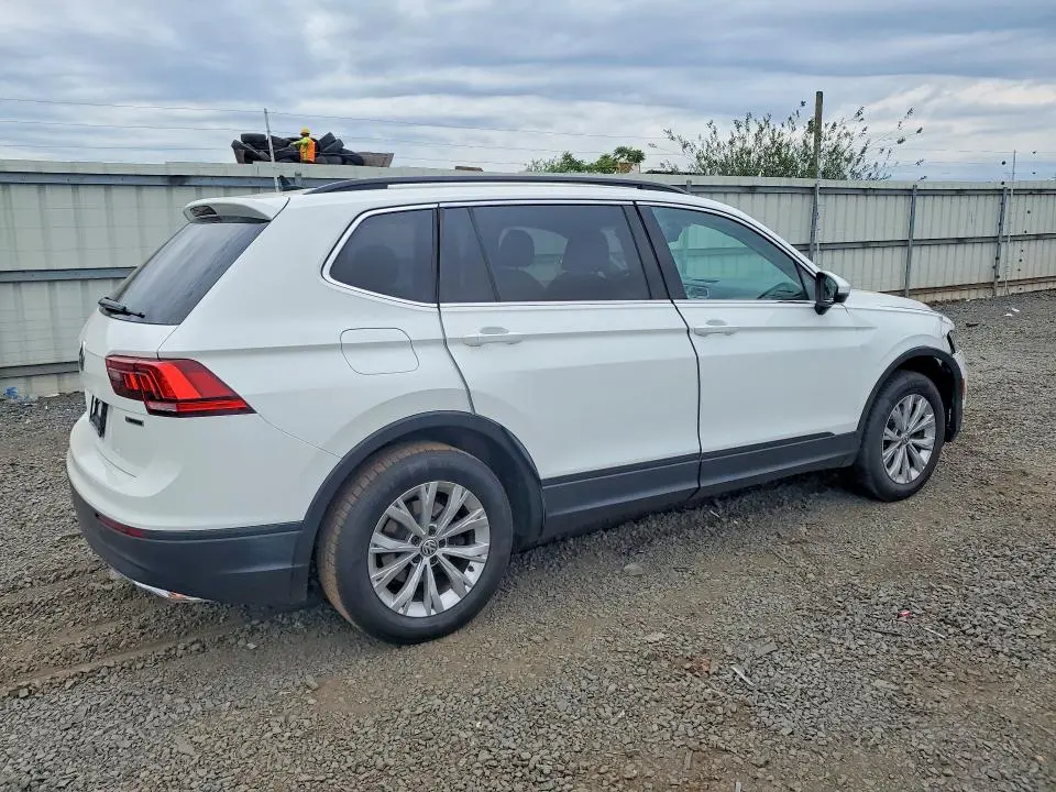 2019 VOLKSWAGEN TIGUAN SE  