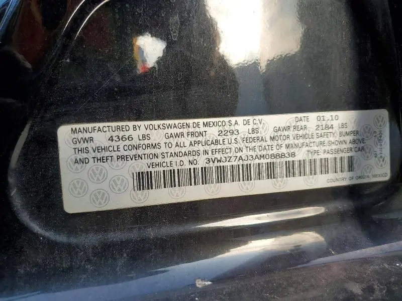 2010 VOLKSWAGEN JETTA S  