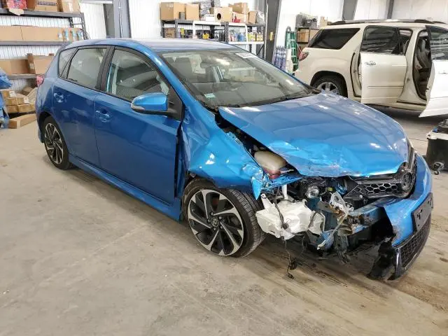 2018 TOYOTA COROLLA IM   