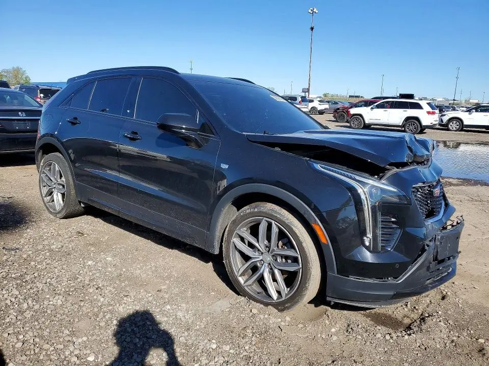 2019 CADILLAC XT4 SPORT  