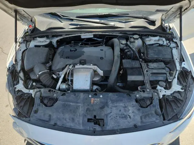 2019 BUICK REGAL ESSENCE  