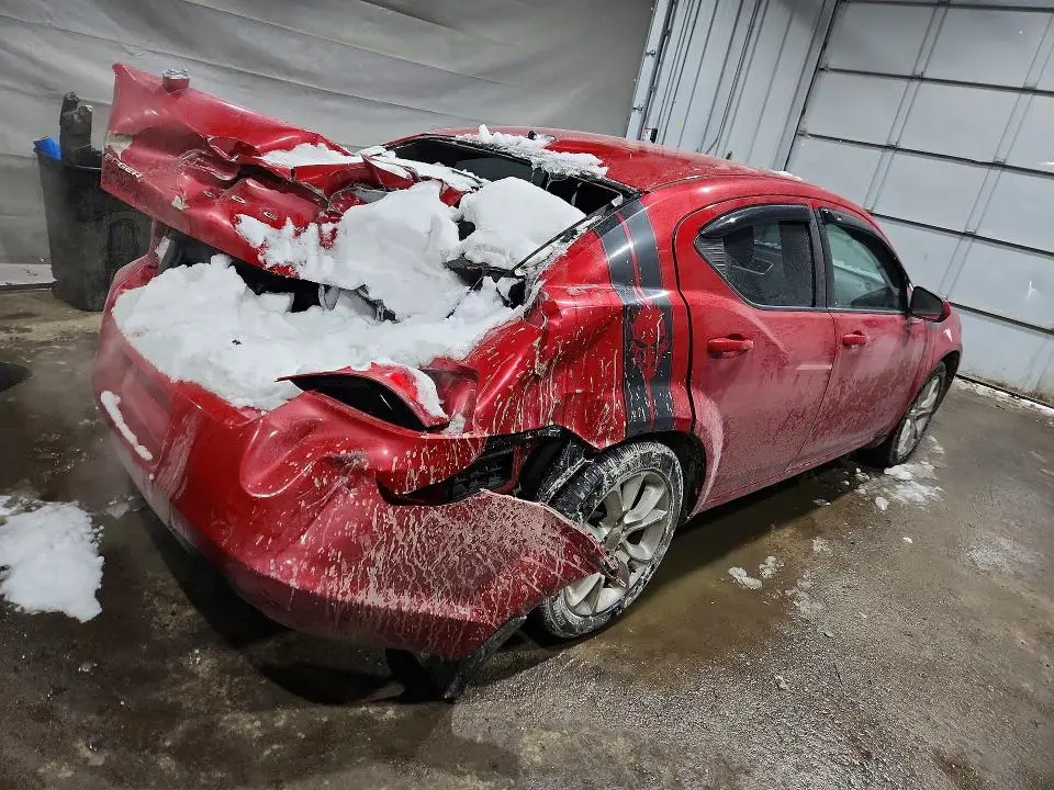 2013 DODGE AVENGER R  