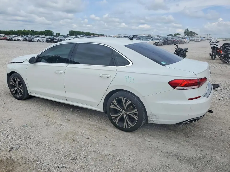 2021 VOLKSWAGEN PASSAT SE  