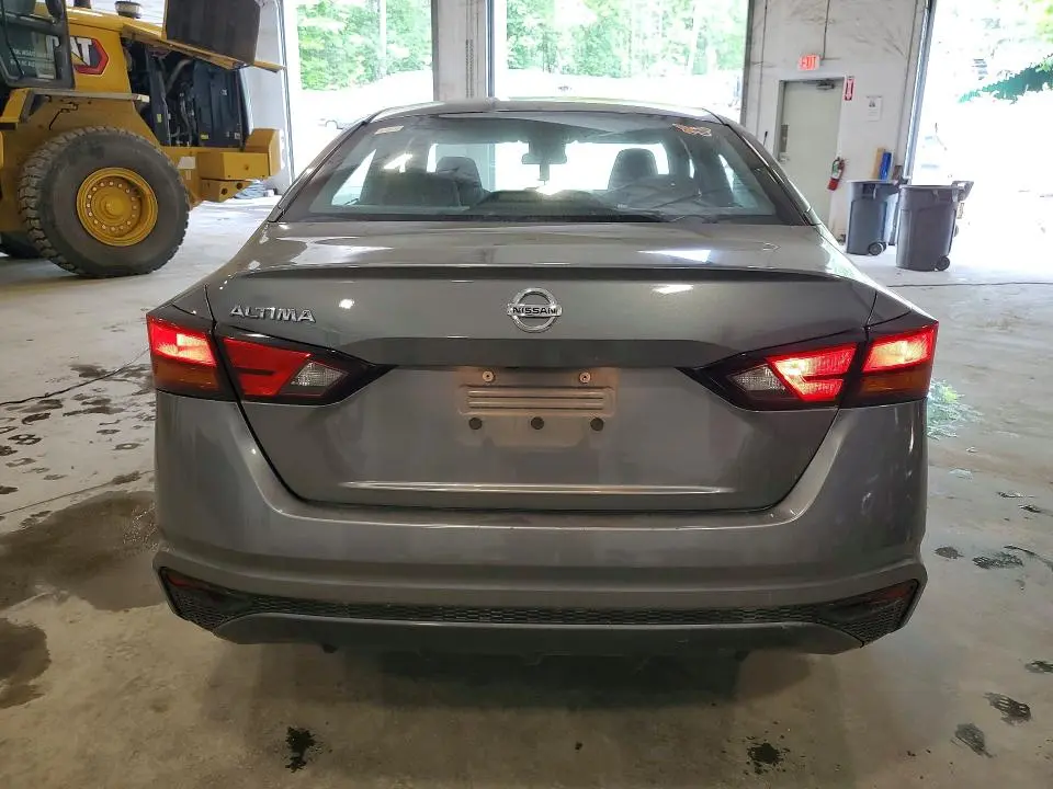 2022 NISSAN ALTIMA S  