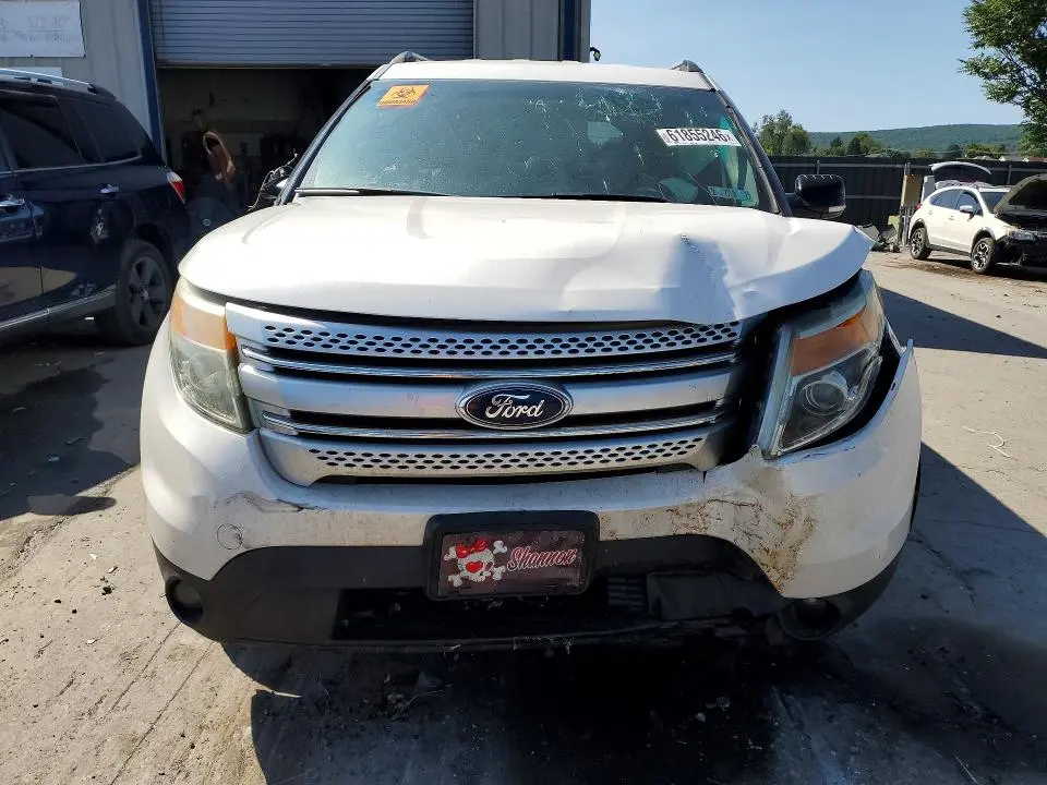 2015 FORD EXPLORER XLT  