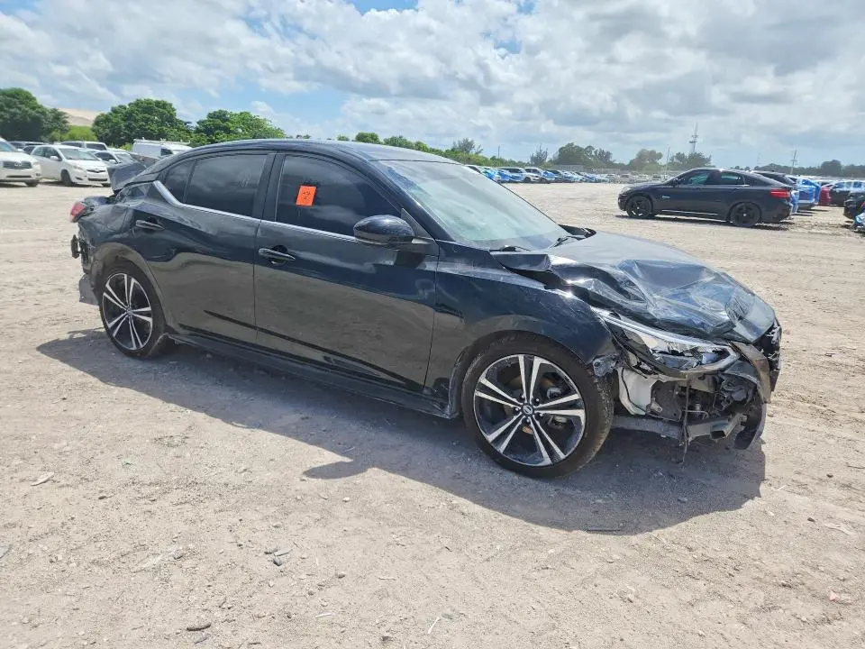 2020 NISSAN SENTRA SR  