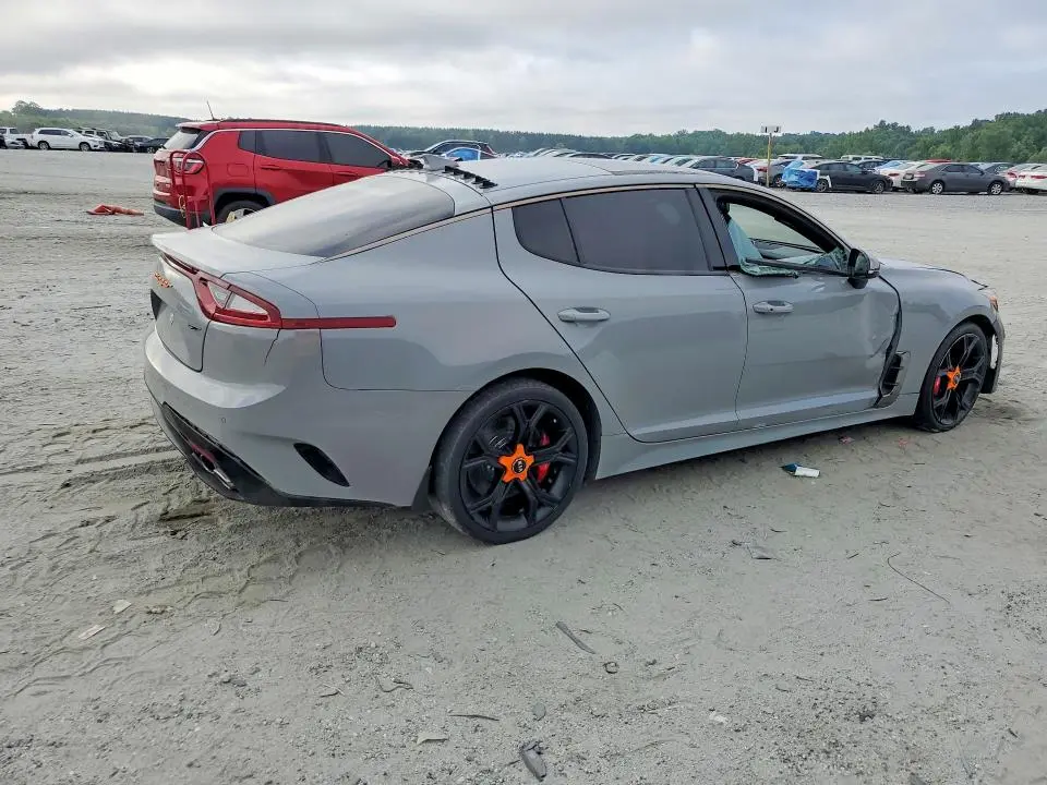 2019 KIA STINGER GT1  