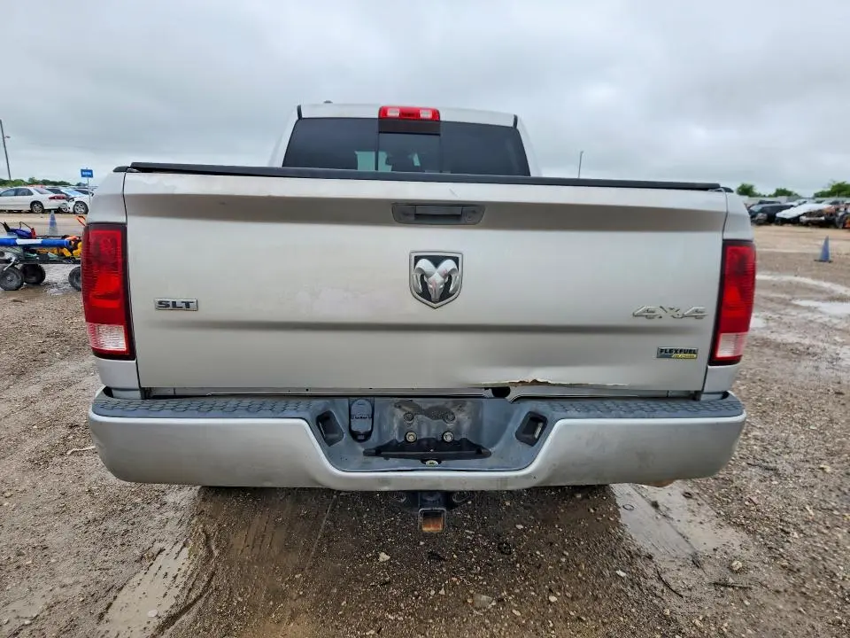 2013 RAM 1500 SLT  