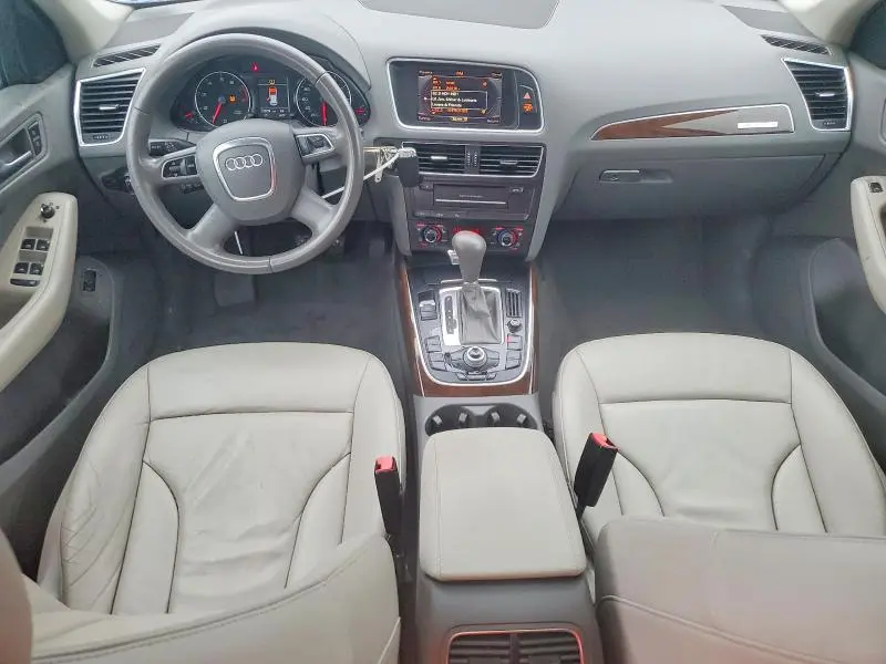 2011 AUDI Q5 PREMIUM PLUS  