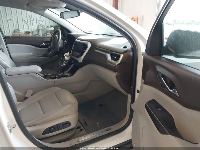 2017 GMC ACADIA SLT-1