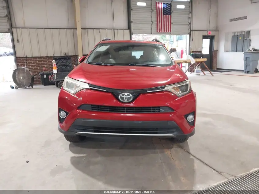 2017 TOYOTA RAV4 XLE