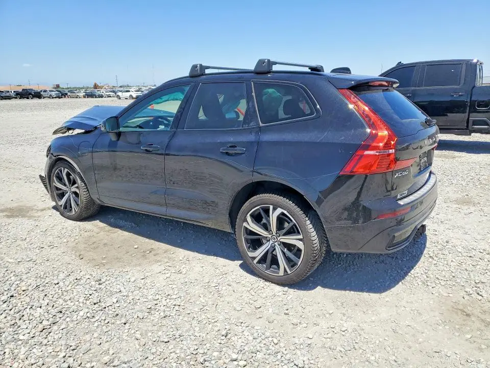 2025 VOLVO XC60 ULTRA  