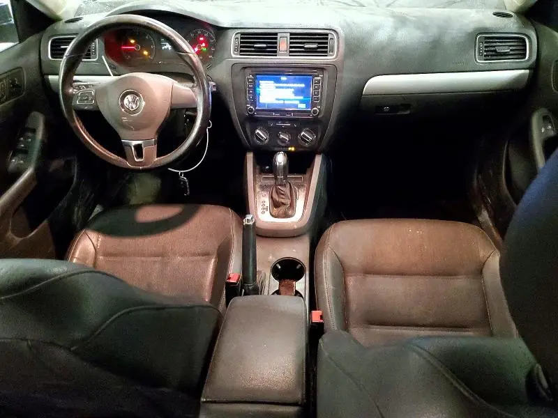 2011 VOLKSWAGEN JETTA TDI  