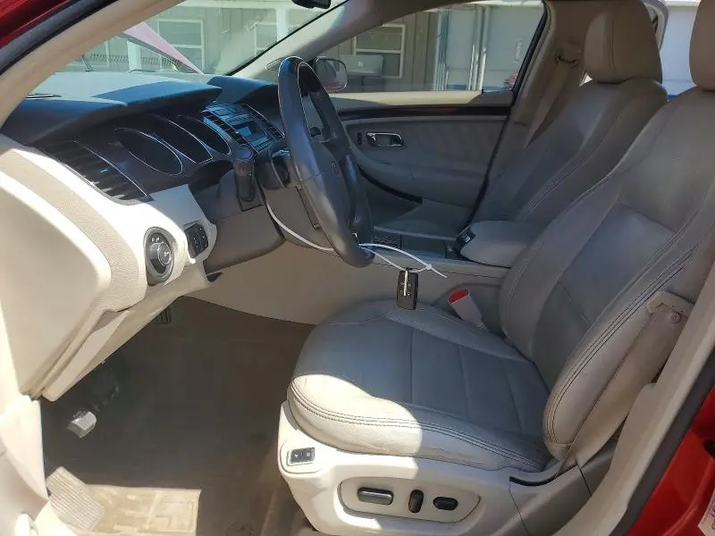 2012 FORD TAURUS LIMITED  