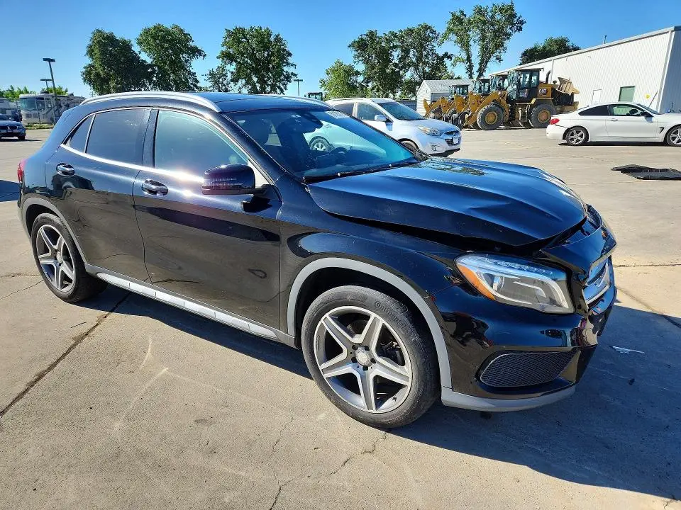 2016 MERCEDES-BENZ GLA 250 4MATIC  