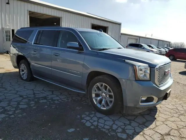 2016 GMC YUKON XL C1500 SLE