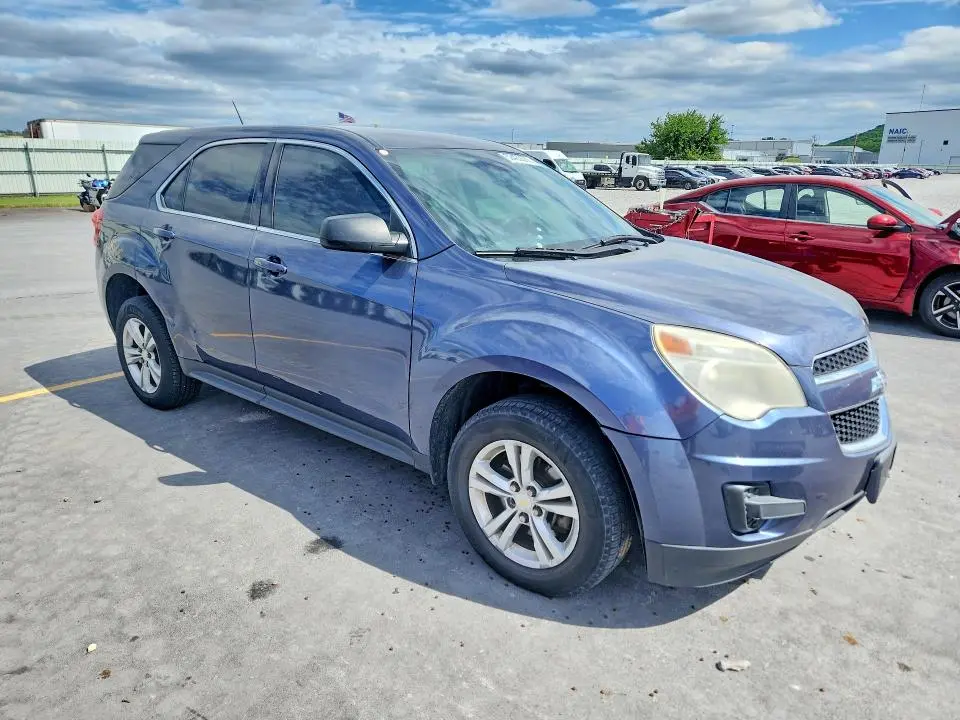 2013 CHEVROLET EQUINOX LS  