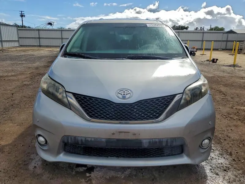 2014 TOYOTA SIENNA SPORT  