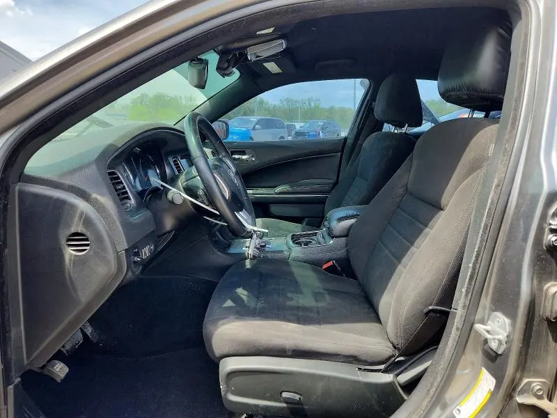 2012 DODGE CHARGER SE  