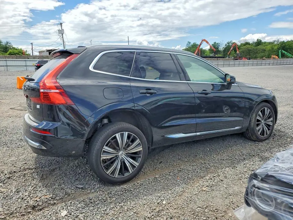 2022 VOLVO XC60 T8 RECHARGE INSCRIPTION  