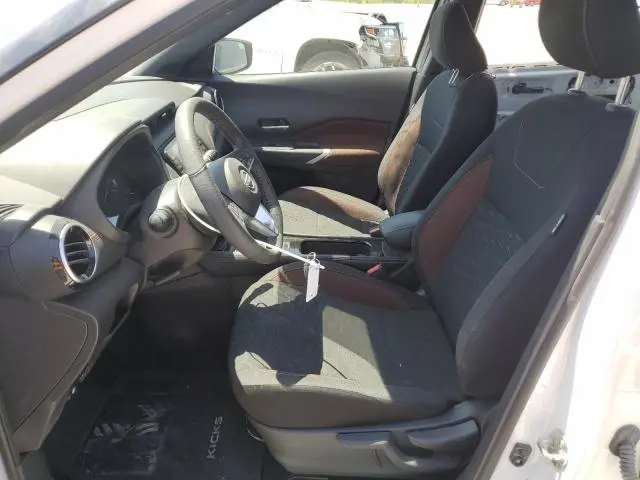 2022 NISSAN KICKS SR  