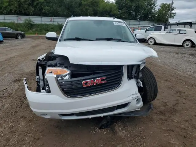 2011 GMC YUKON SLE  