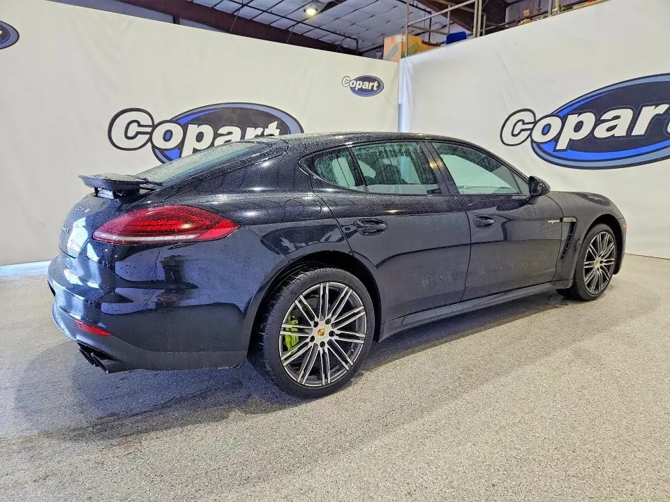 2015 PORSCHE PANAMERA SE HYBRID  