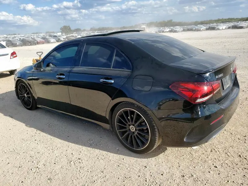2020 MERCEDES-BENZ A 220  