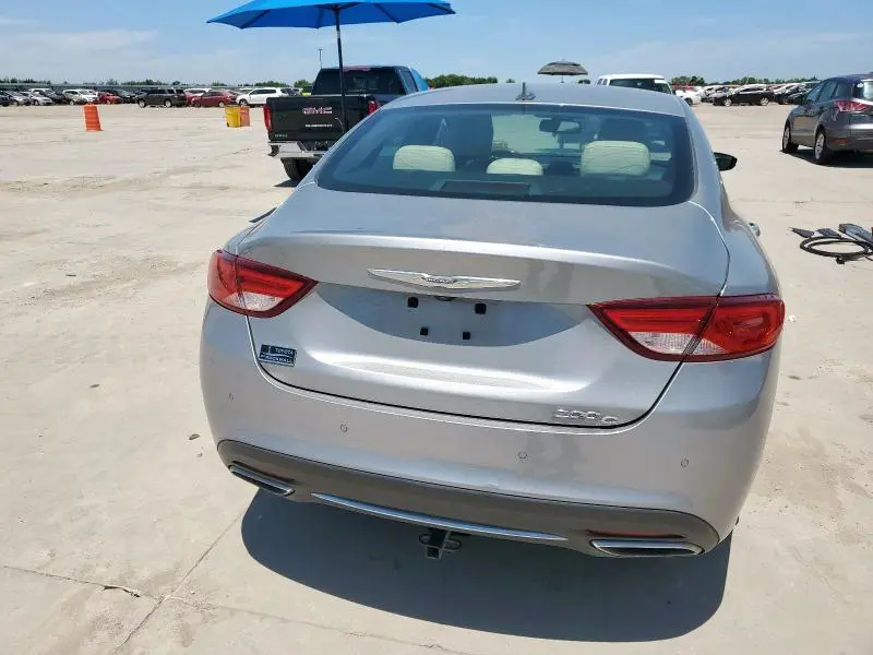 2015 CHRYSLER 200 C  